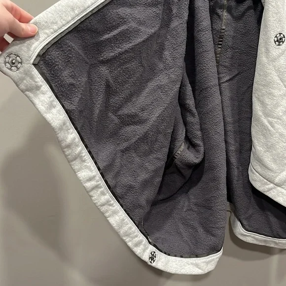 Lululemon savasana wrap sweater  size 6 - Picture 7 of 8